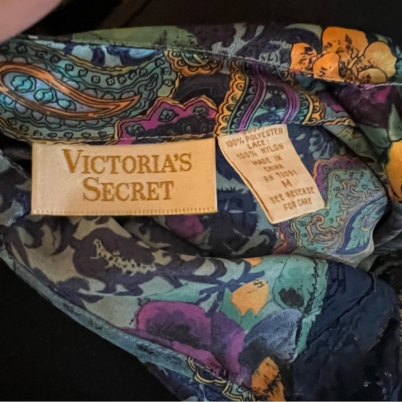 Vintage Victoria's Secret Gold Label Slip Dress
Nightgown - Picture 3 of 7